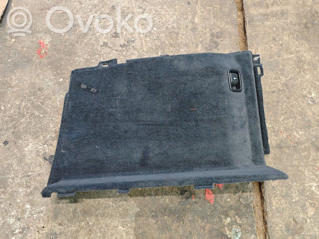 BMW 5 G30 G31 G38 Boczek / Tapicerka / bagażnika 