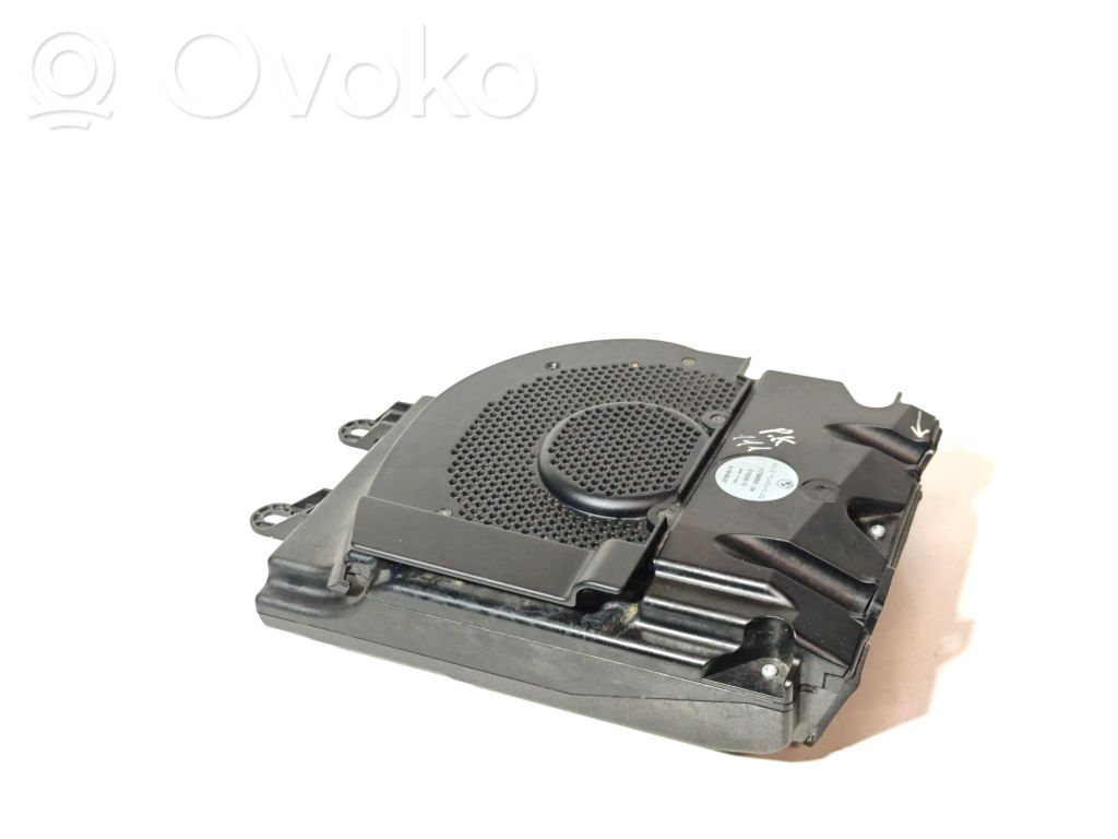 BMW 7 E65 E66 Altavoz subwoofer 