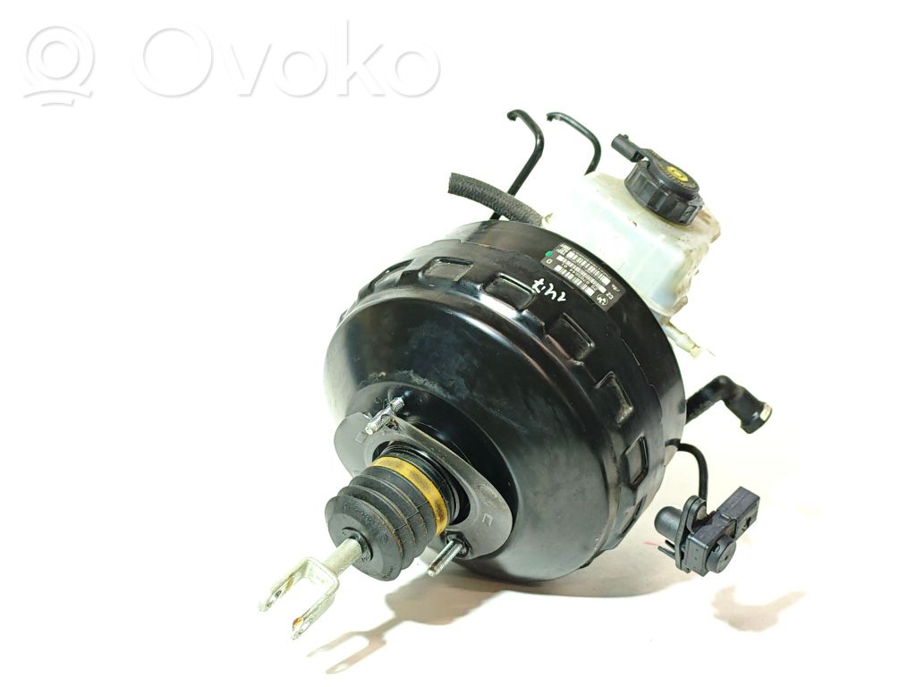 BMW 3 E90 E91 Brake booster 