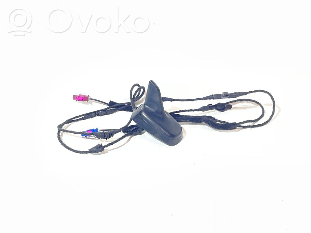 Audi A5 8T 8F GPS-pystyantenni 