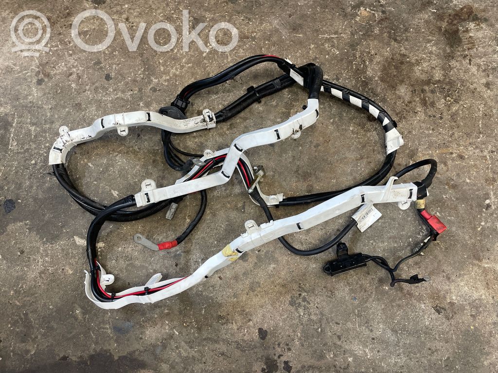 Volvo XC90 Plusa vads (akumulatora) 