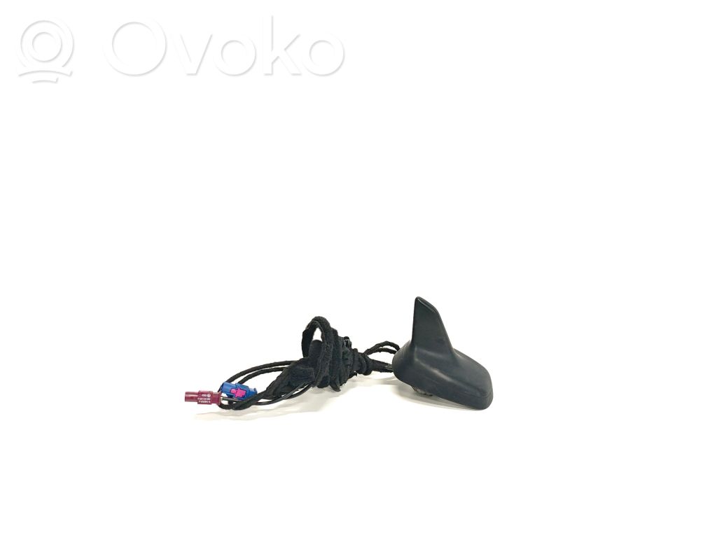 Audi A5 8T 8F GPS-pystyantenni 