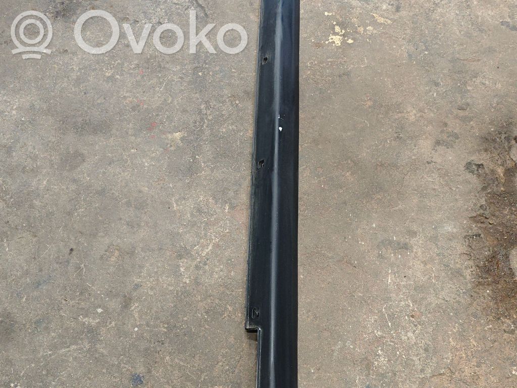 KIA Sorento Próg 