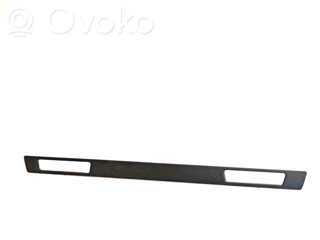 Dashboard glove box trim   7130743,51457130743