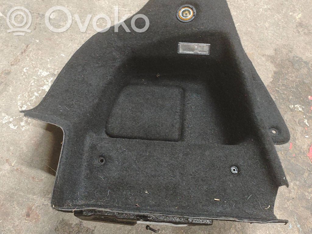 Mini One - Cooper R56 Boczek / Tapicerka / bagażnika 