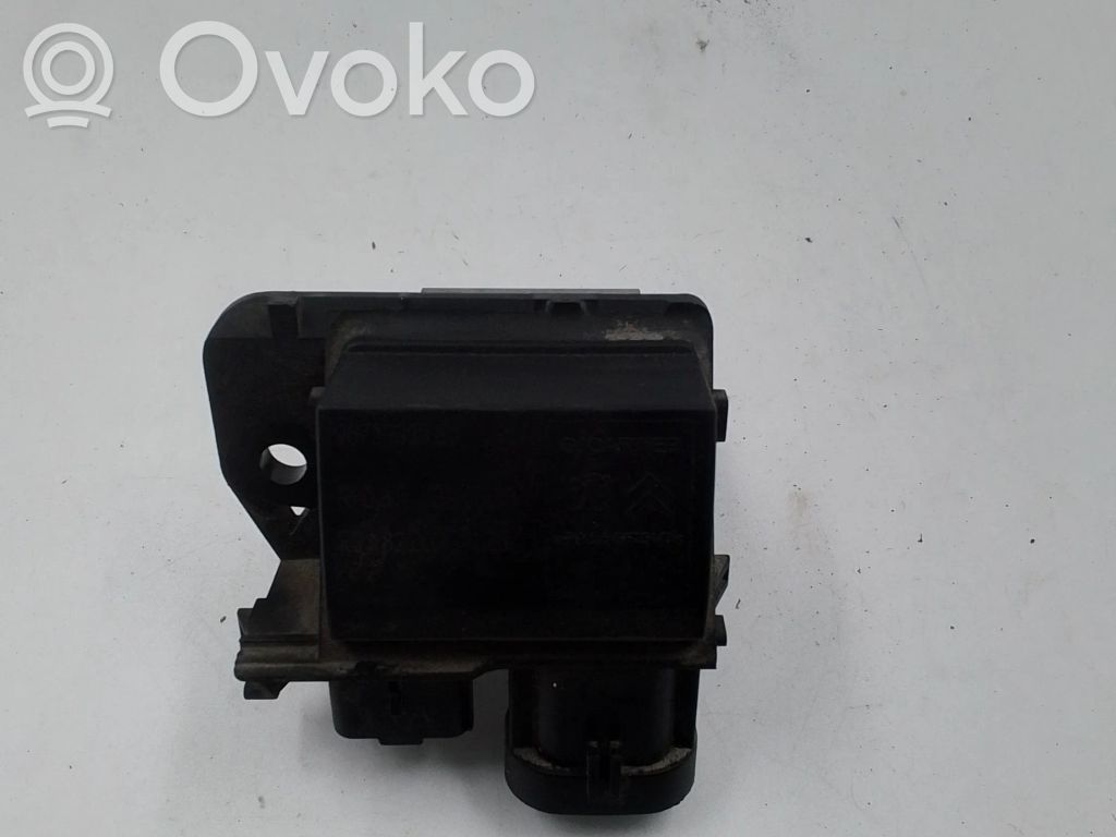 Citroen C4 Grand Picasso Heater blower motor/fan resistor 