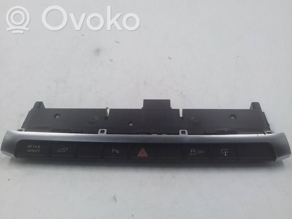 Audi A3 S3 8V Hazard light switch 