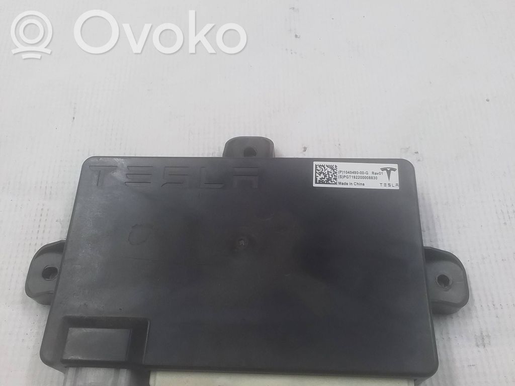 Tesla Model X Door control unit/module 