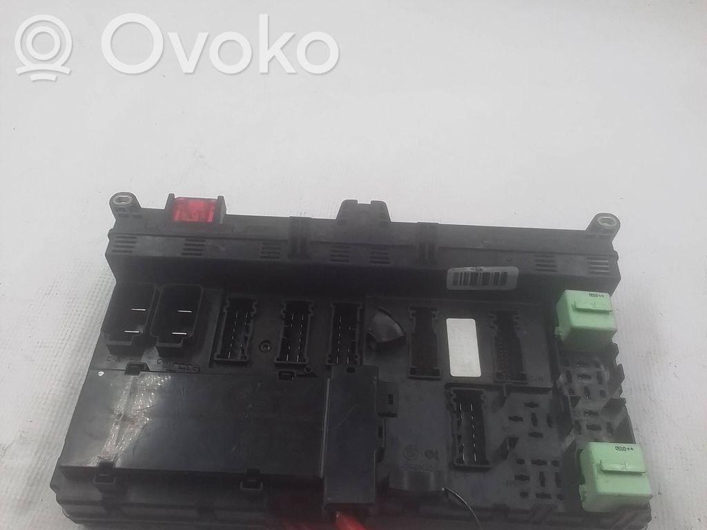 BMW X5 E53 Fuse module 