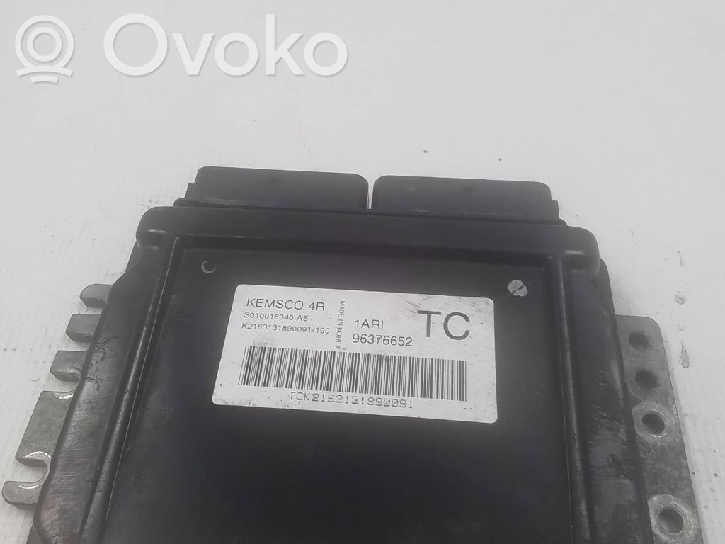 Daewoo Kalos Engine control unit/module 