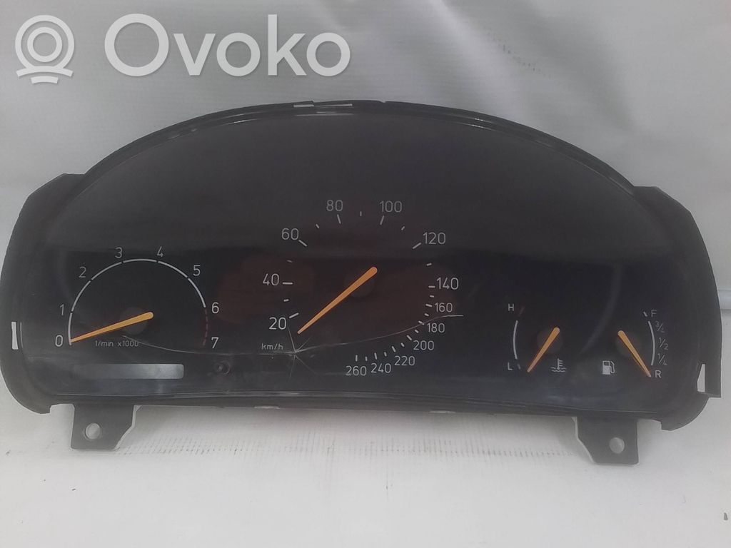 Saab 9-5 Speedometer (instrument cluster) 