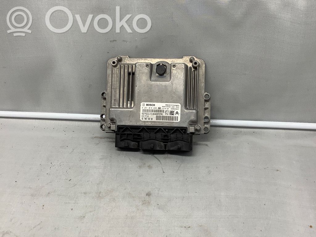 Peugeot Expert Engine control unit/module 