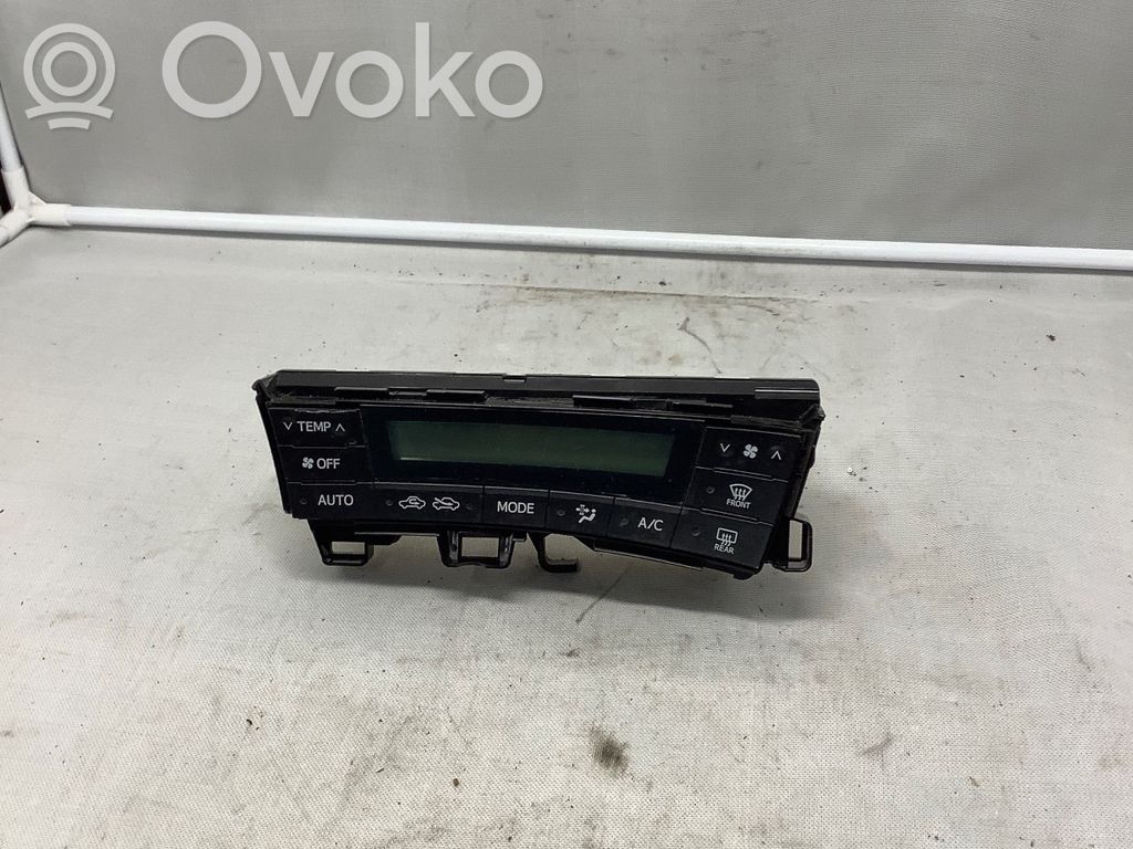 Toyota Prius (XW30) Panel klimatyzacji 