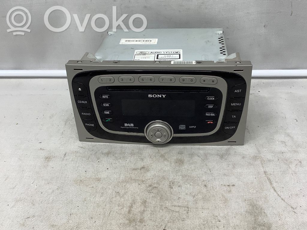Panel / Radioodtwarzacz CD/DVD/GPS   8V4T18C939,10R023938