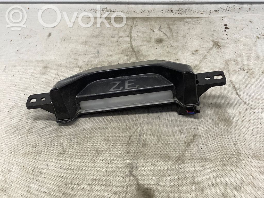 Renault Zoe Headlight/headlamp 