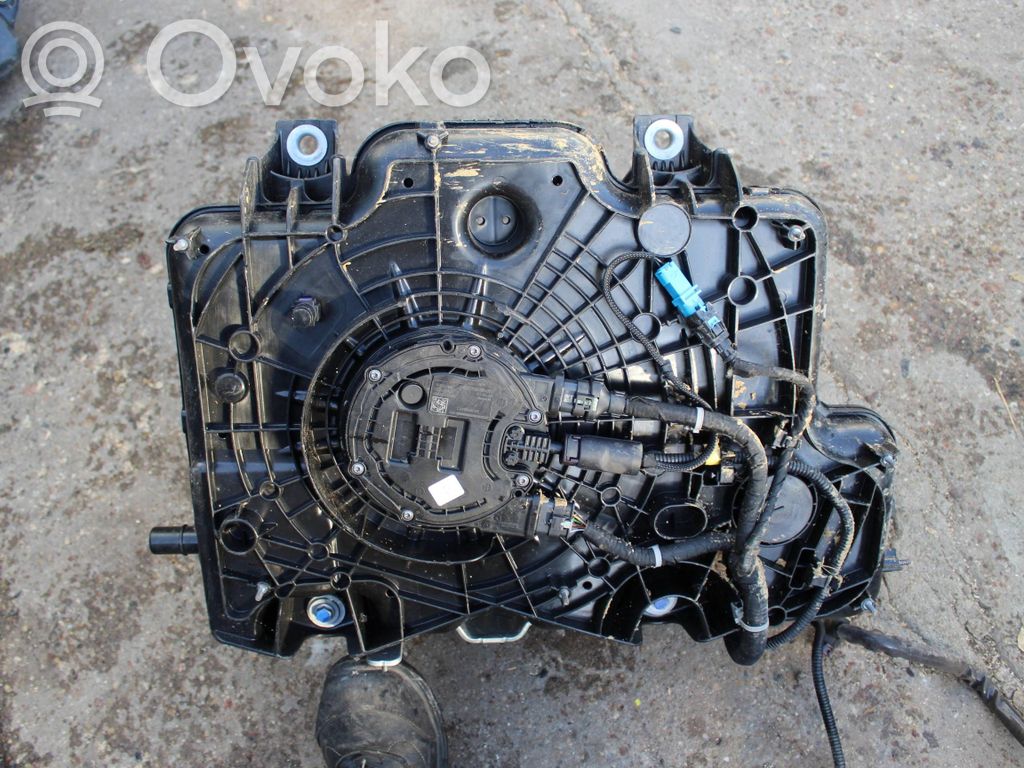 AdBlue-nestesäiliö   172A21576R,204629323R