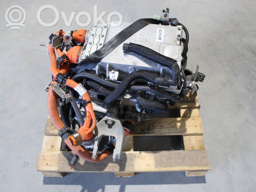 Renault Megane E-Tech motor de coche eléctrico 