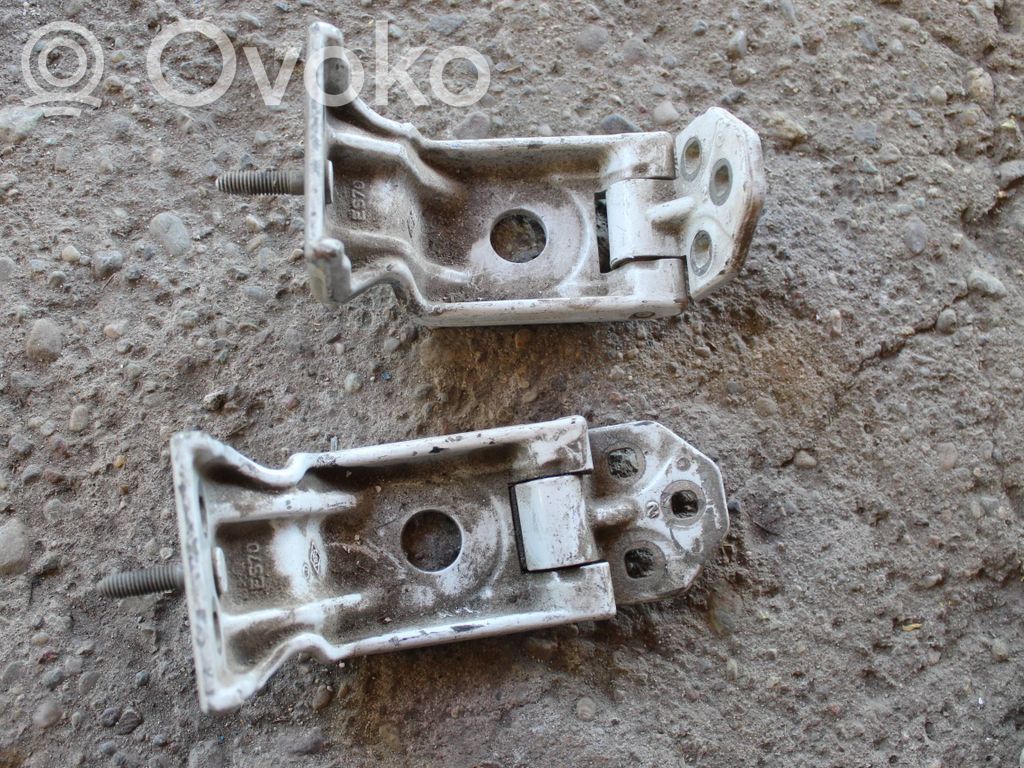 Juego de bisagras de puerta de carga