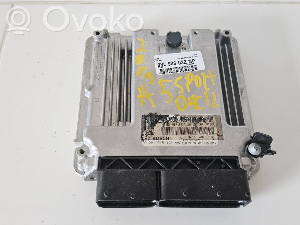Audi A4 S4 B8 8K Engine control unit/module 