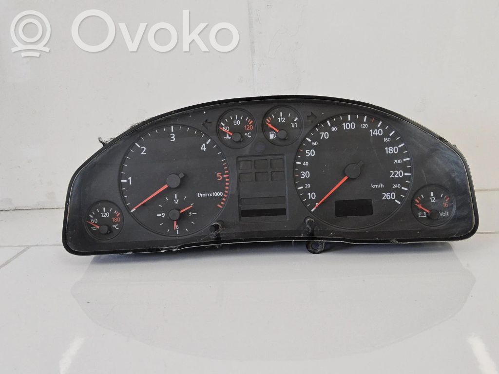 Audi A6 S6 C5 4B Speedometer (instrument cluster) 