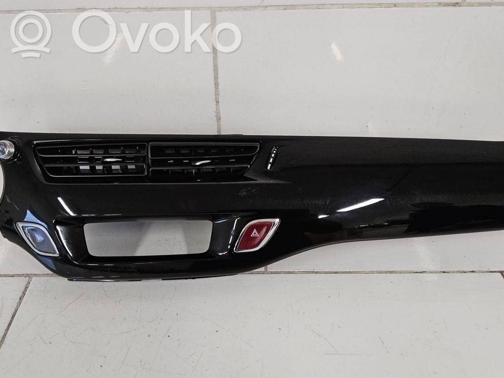 Citroen DS3 Panelės apdailos skydas (centrinis) 