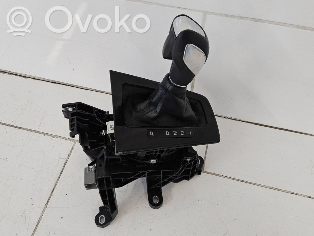 Palanca/selector de cambios   7K004,E7R9K,P7R9K