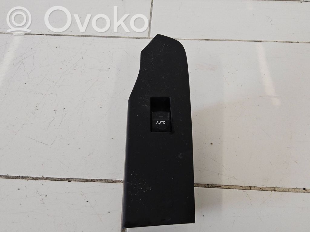 Toyota Auris E180 Front door window switch trim 