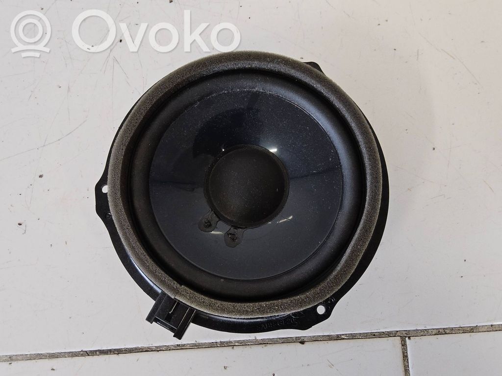Altavoz de la puerta trasera   6M2T18808FC