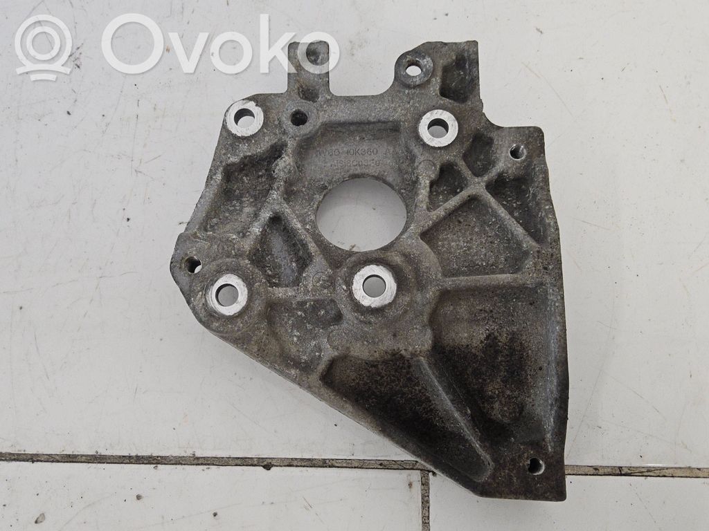 Volvo C30 A/C compressor mount bracket 