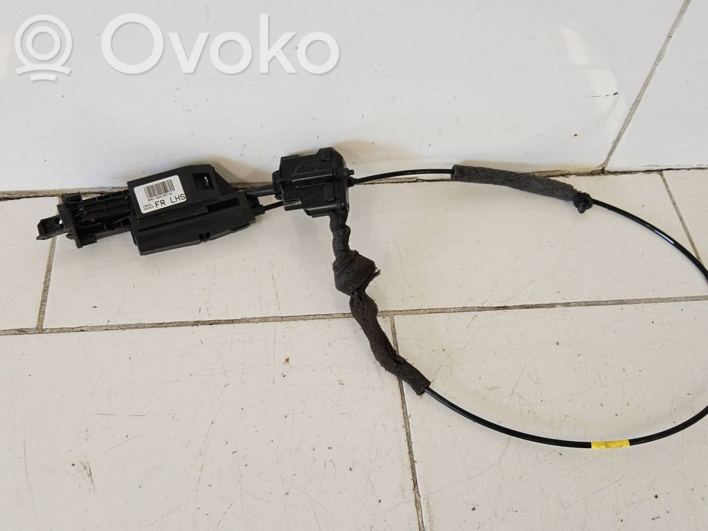 Ford Focus Etuoven pidätin 