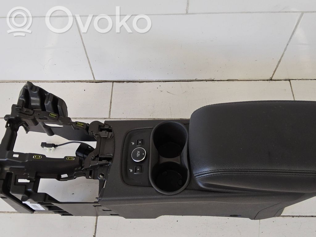 Ford Focus Armrest 