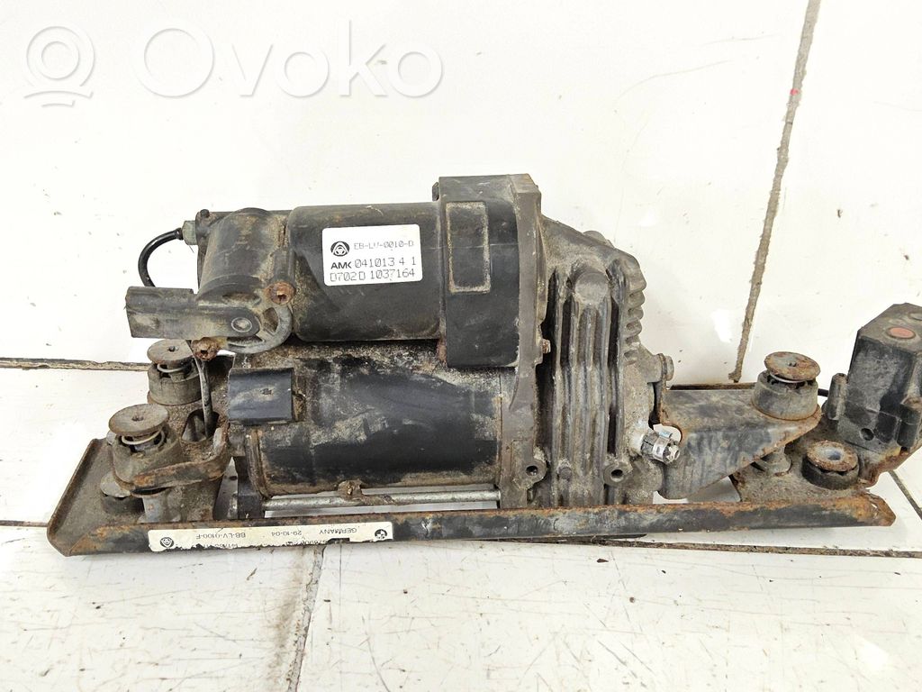 BMW 5 E60 E61 Pneumatinės (oro) pakabos kompresorius 