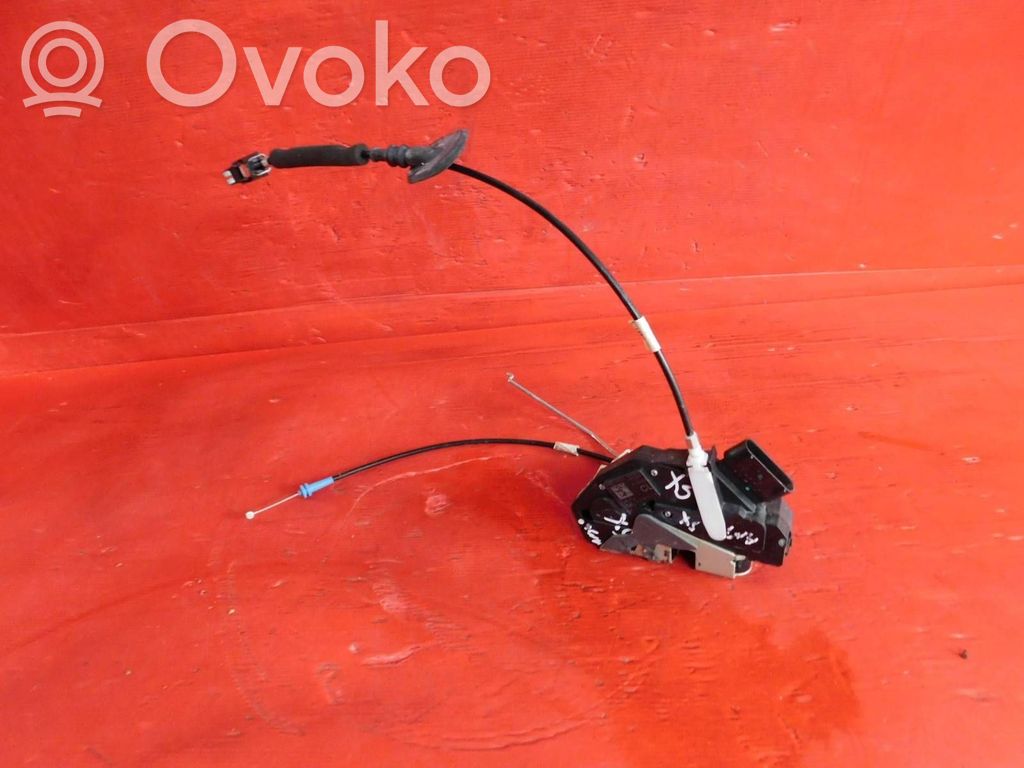 Ford Ecosport Front door lock 