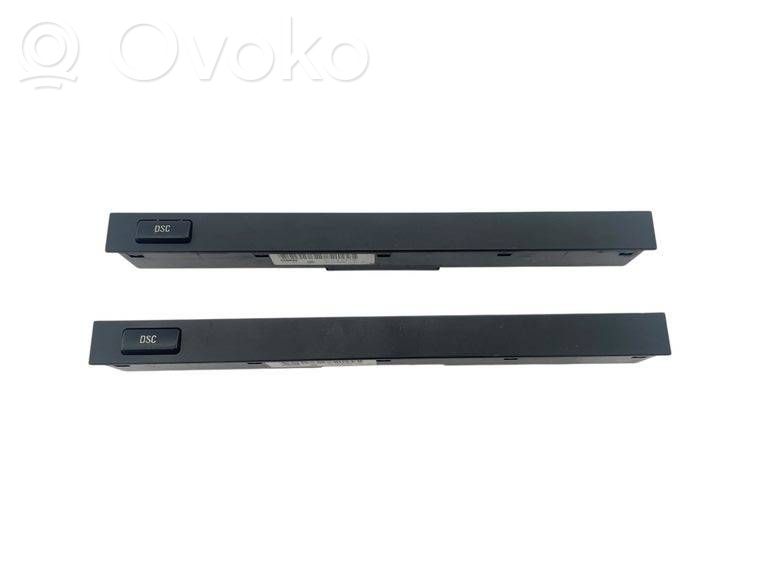 Traction control (ASR) switch   8373768