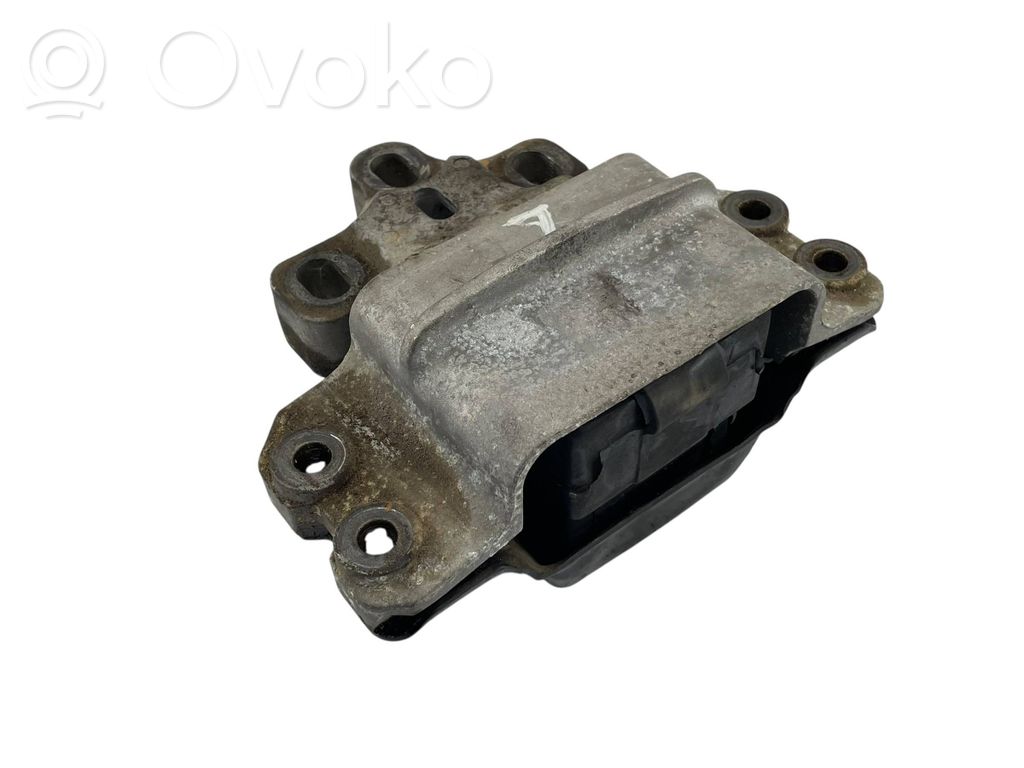 Skoda Octavia Mk2 (1Z) Dzinēja spilvens 