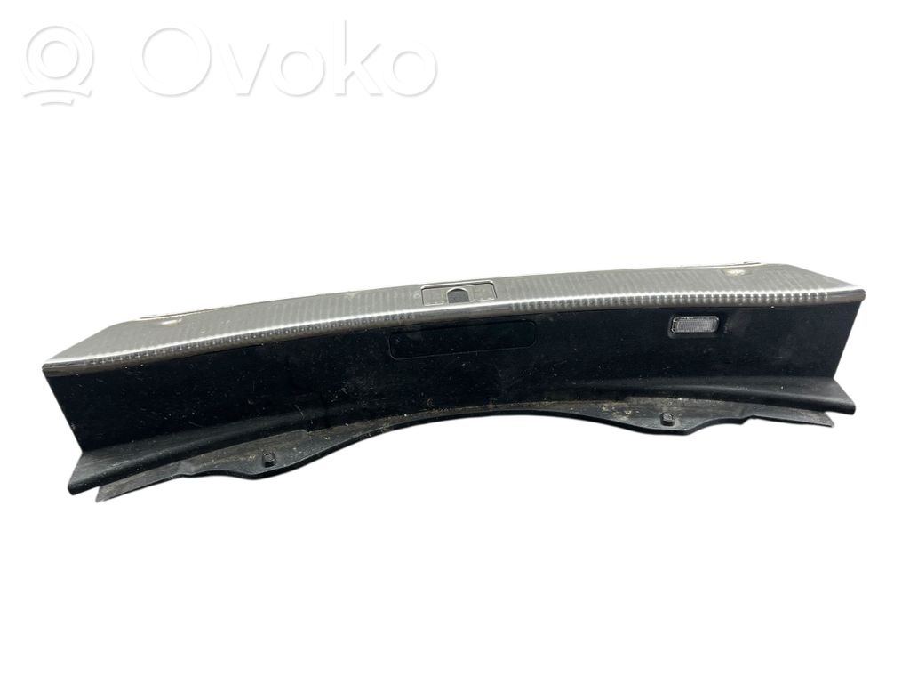 Audi A8 S8 D4 4H Protector del borde del maletero/compartimento de carga 