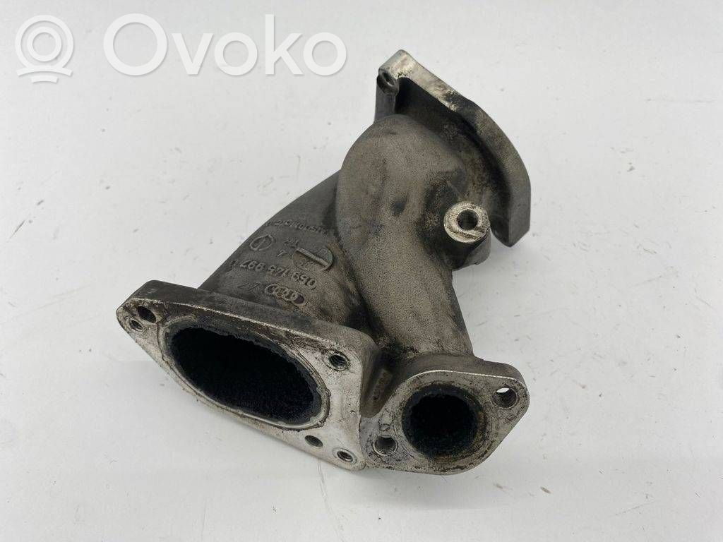 Audi A6 S6 C6 4F Air intake duct part 