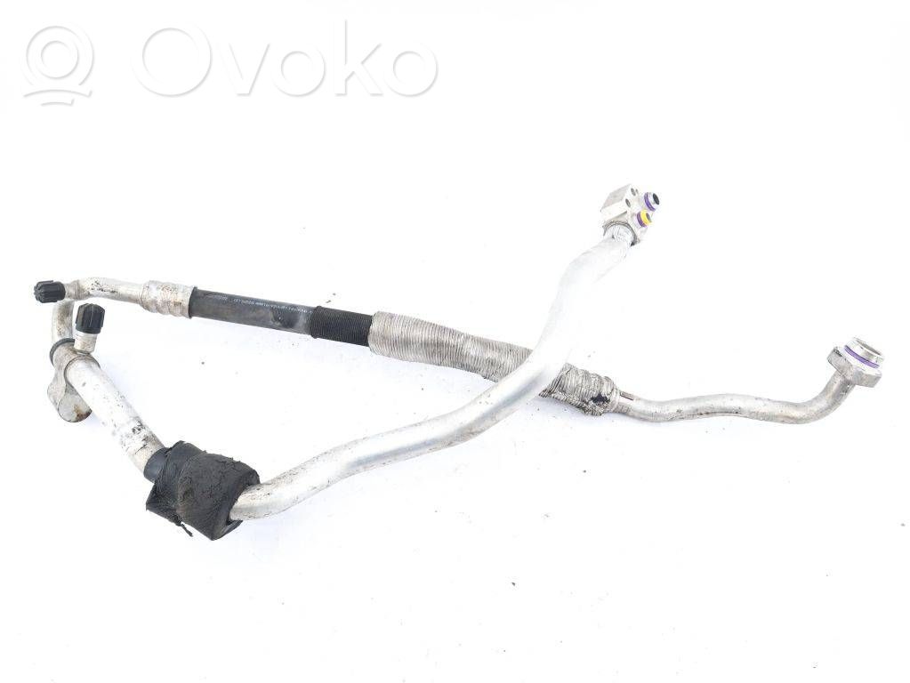 Audi A5 8T 8F Ilmastointilaitteen putki (A/C) 