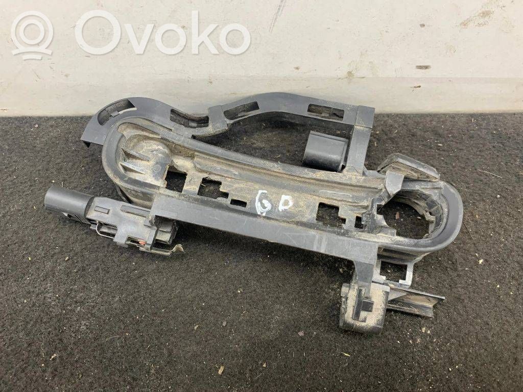 Audi A6 S6 C6 4F Rear door exterior handle/bracket 