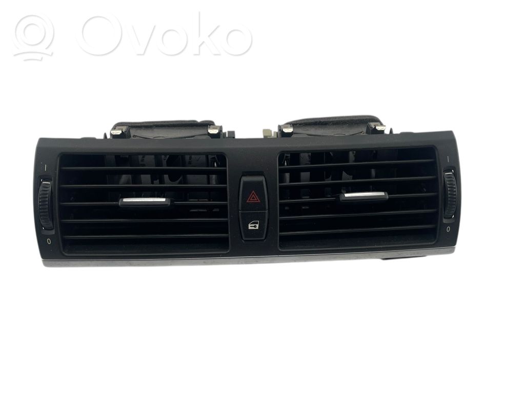 BMW X5M E70 Dysze / Kratki środkowego nawiewu deski rozdzielczej 
