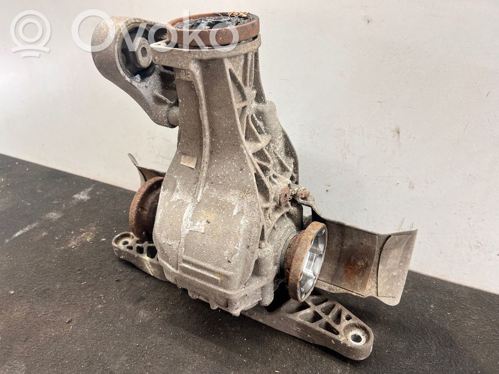 Audi A6 S6 C6 4F Galinis reduktorius 