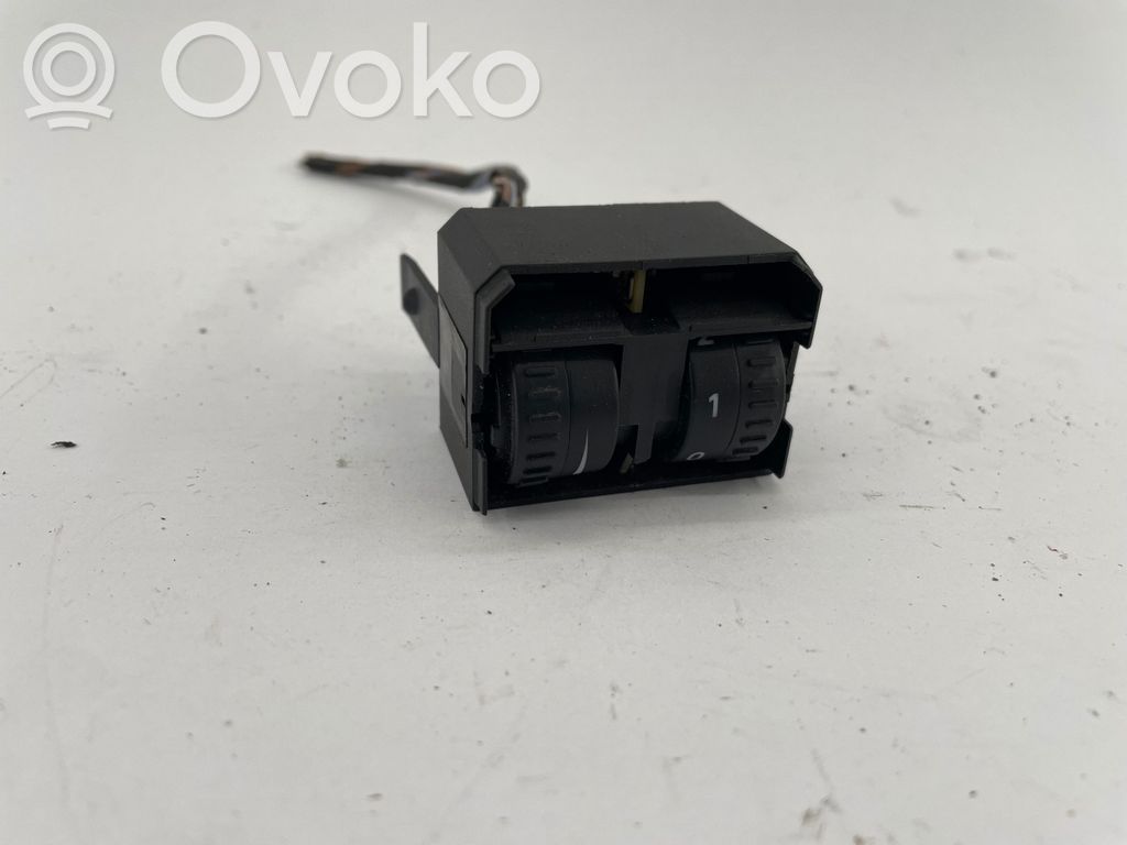 Volkswagen Caddy Headlight level height control switch 