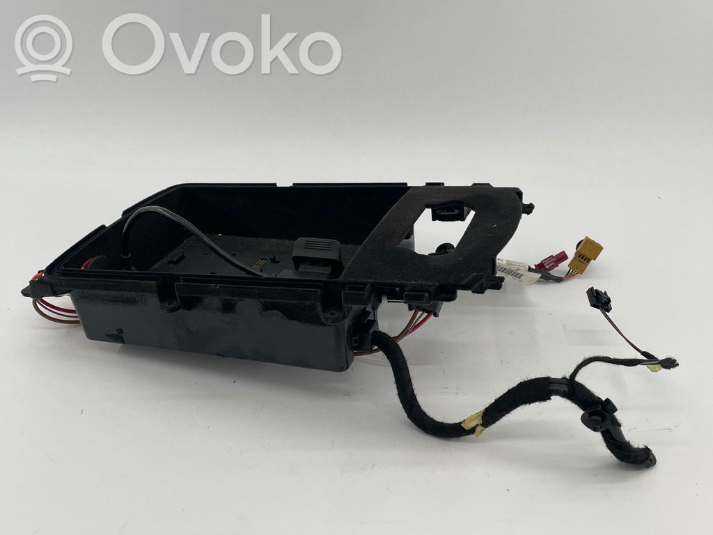 Audi A7 S7 4G Glove box central console 