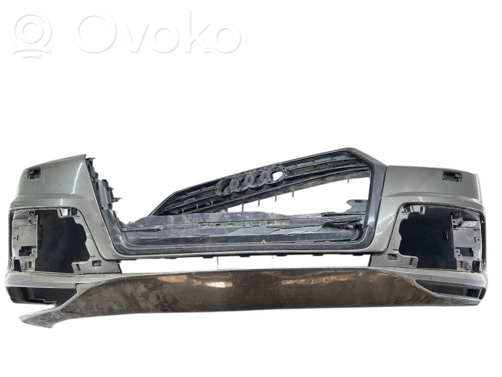 Audi Q7 4M Front bumper 