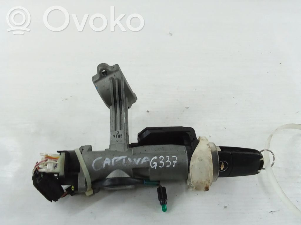 Chevrolet Captiva Užvedimo spynelė 