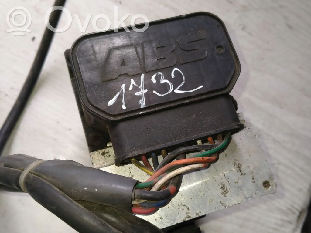 Nissan Primera Bomba de ABS 
