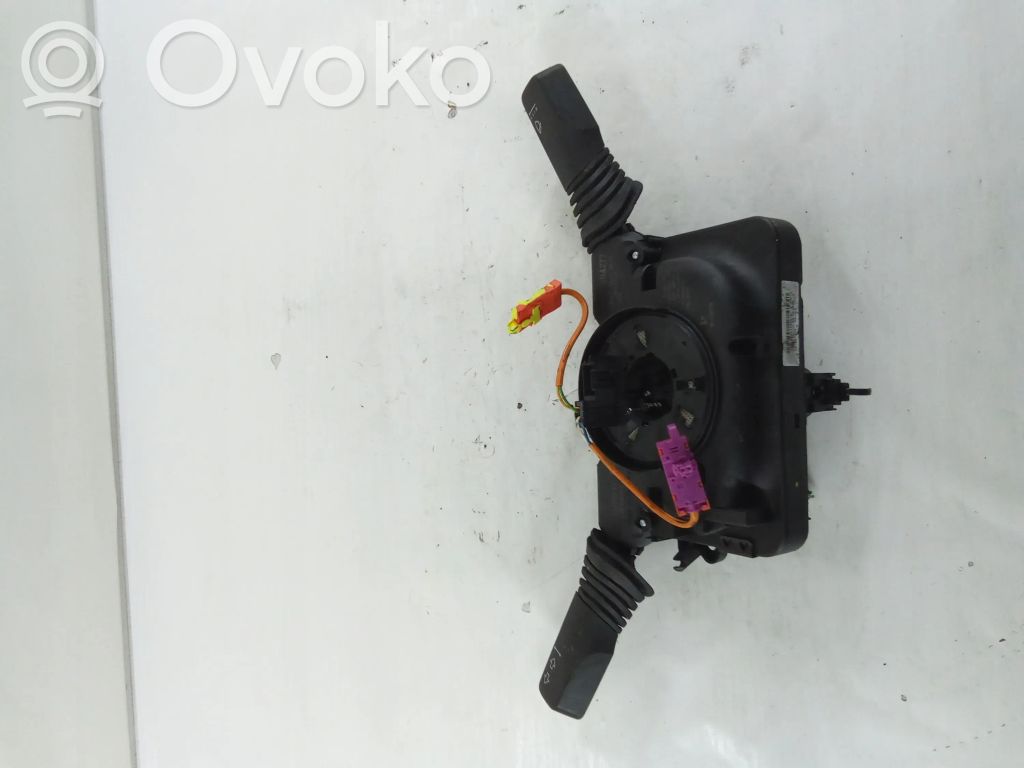 Opel Astra H Interruptor/palanca de limpiador de luz de giro 