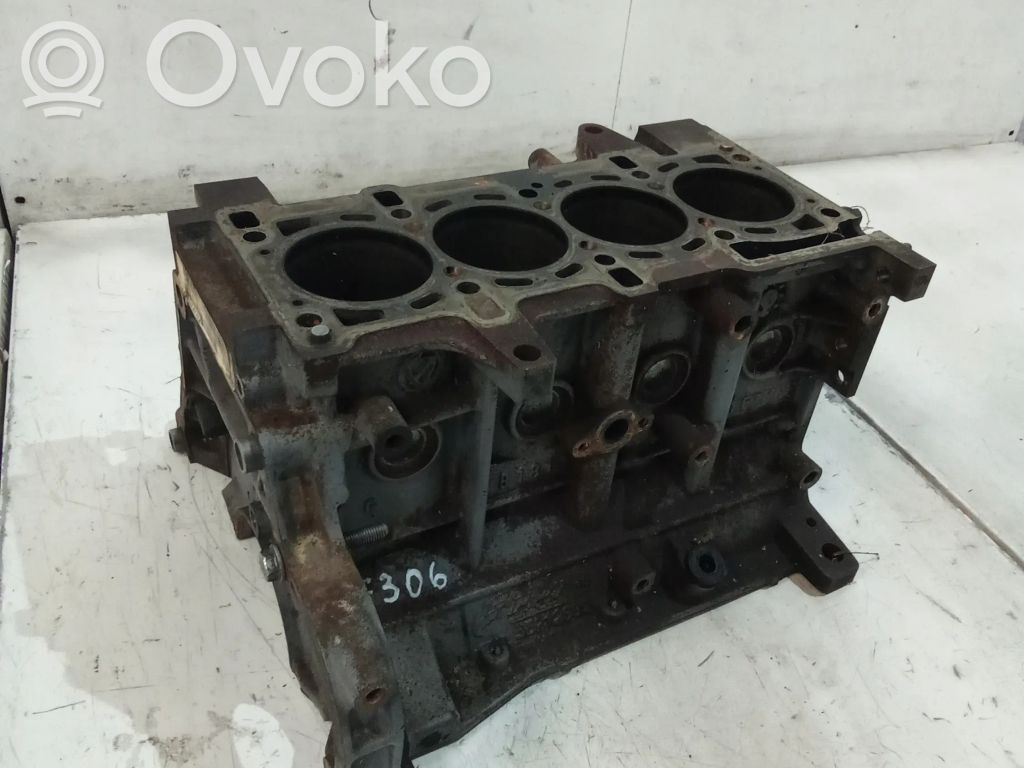 Opel Combo D Engine block 