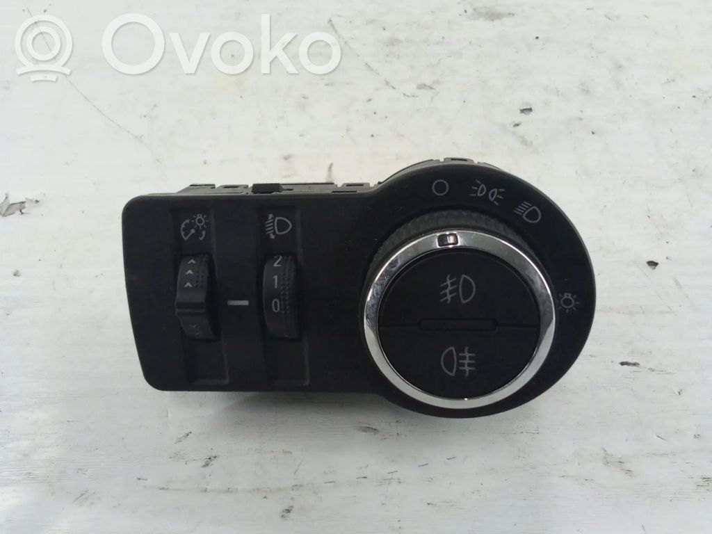 Opel Karl Light switch 