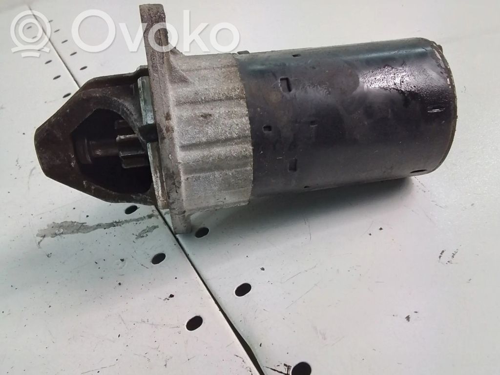 Starteris   0001107408